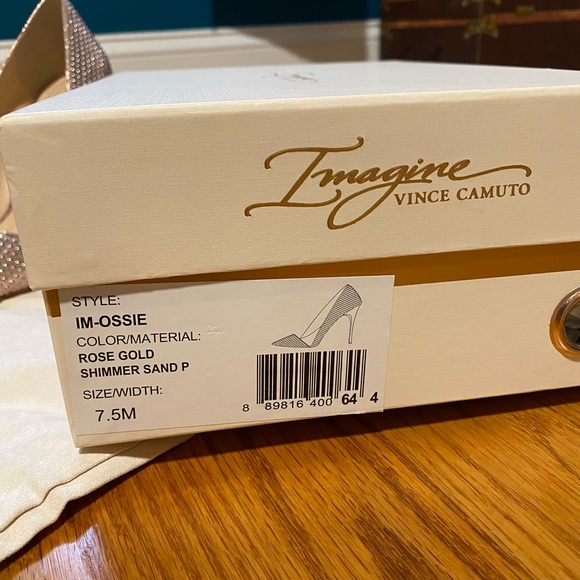 Imagine ‘Ossie’ d’Orsay Pump by Vince Camuto - Picture 8 of 8